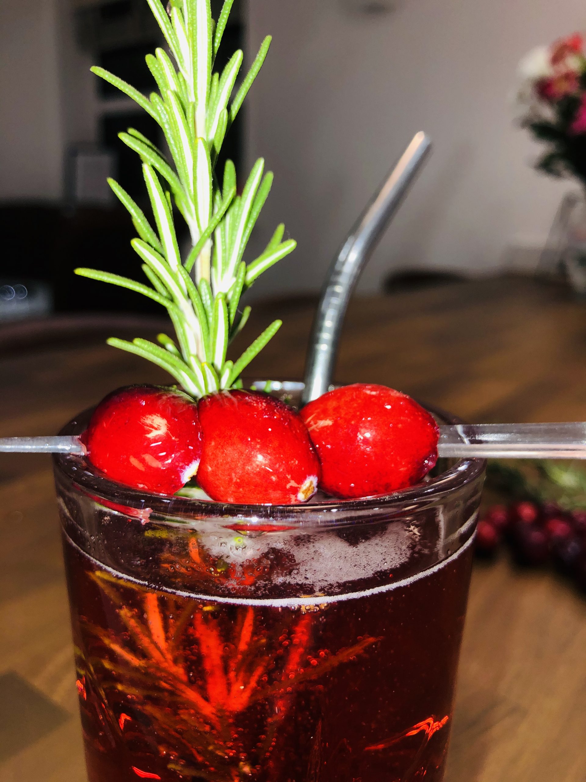 Cranberry and Ginger Mocktail
